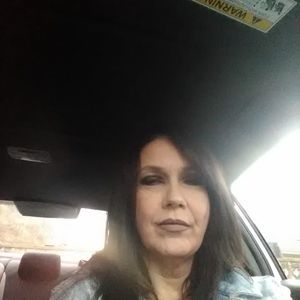 Meet your Posher, Debra